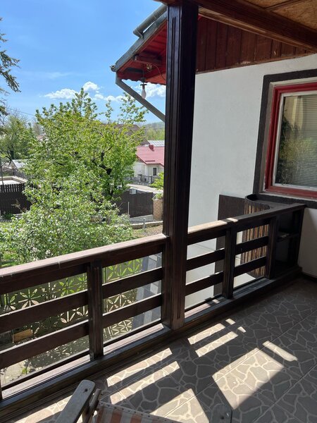 Pucioasa, Centru vila P+1, 9 camere